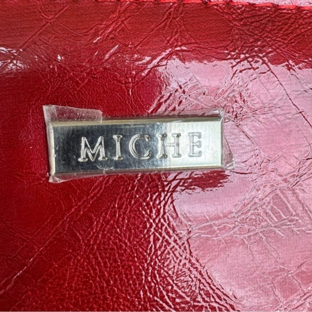 MICHE CLASSIC BASE NWOT PURSE SHELL SKIN RED‎ FAUX LEATHER 11IN X 19IN w/ tree - Picture 3 of 9